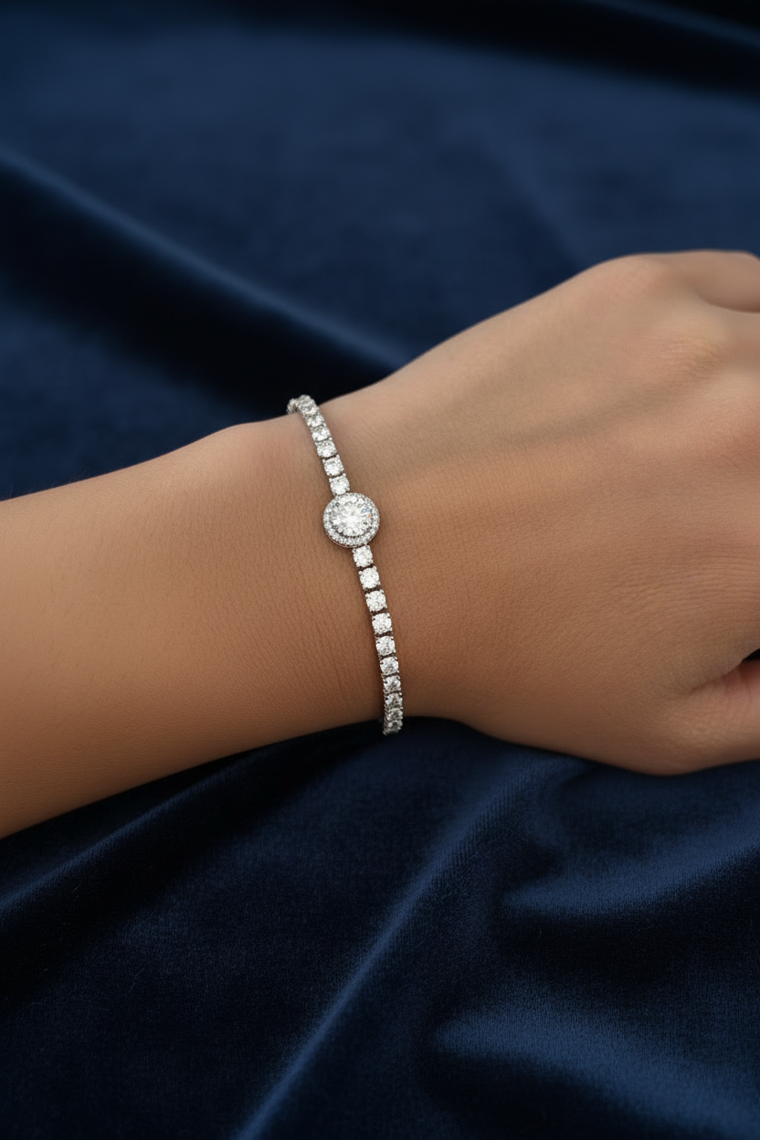 Moissanit Tennis Armband mit rundem Hauptstein (Center Round Cut)