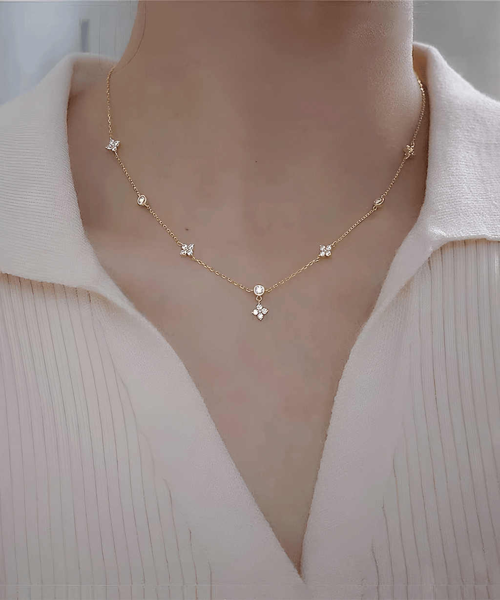 Clover Moissanit Halskette - Gold