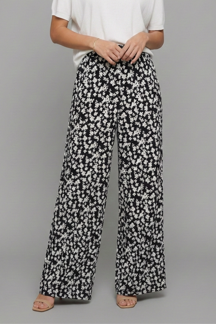 Angela | Damen Freizeithose im Palazzo-Stil mit Blumenmuster und Weiten Beinen