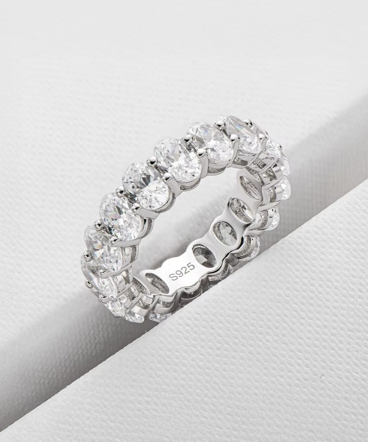 Moissanit Ring Astrid - Gold